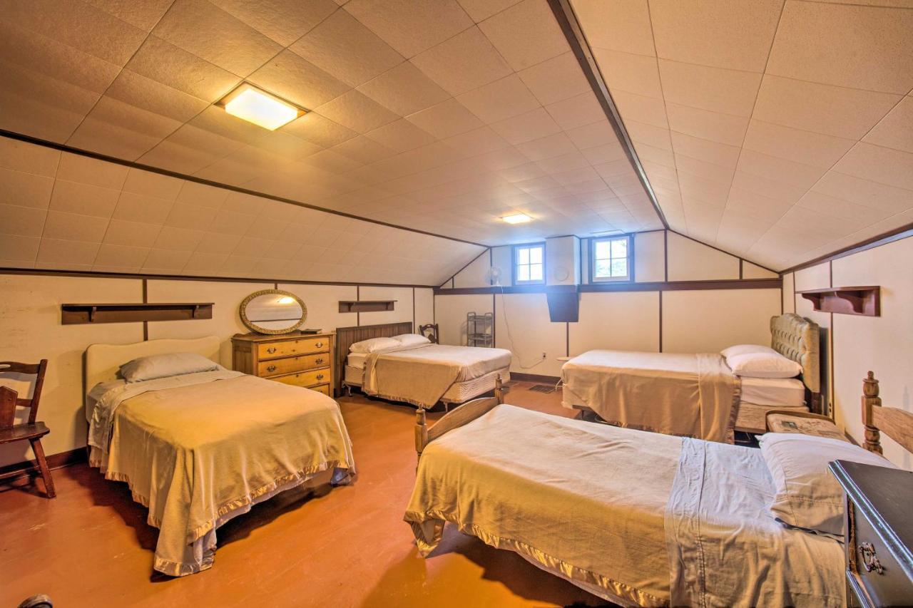 Remote 1901 Studio Cabin With Loft - Pets Allowed! Allenwood Ngoại thất bức ảnh